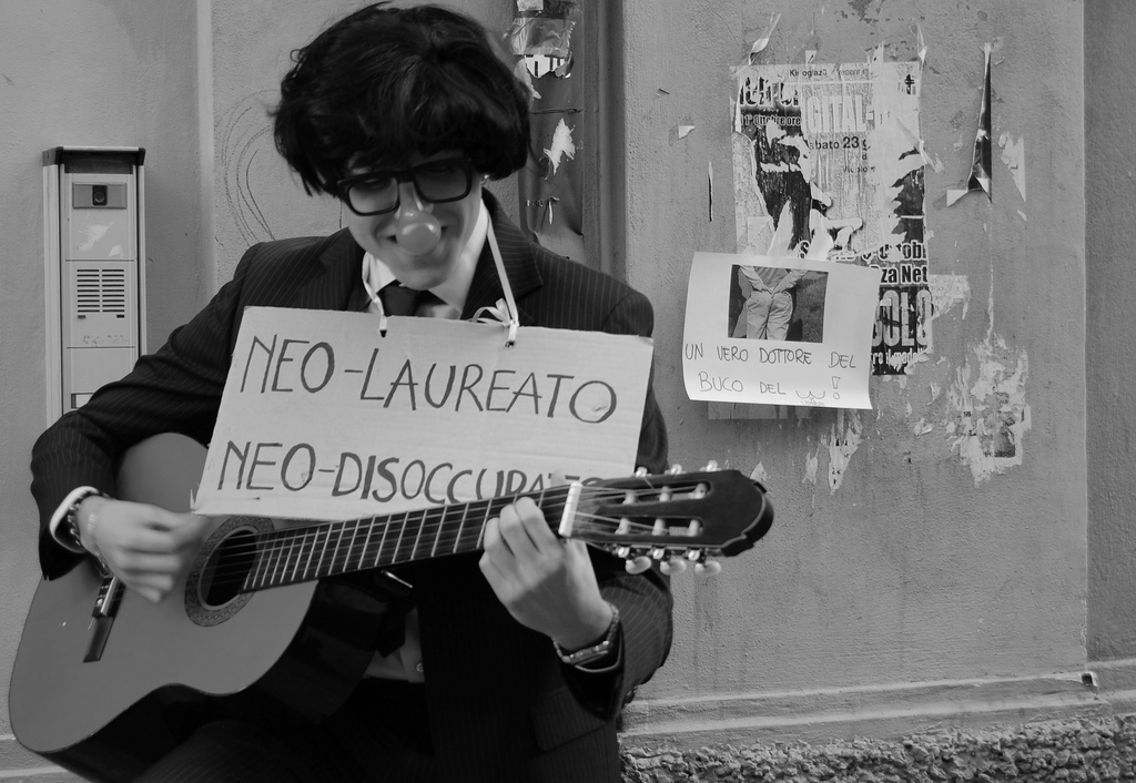 Neolaureato-neodisoccupato Neolaureato-neodisoccupato